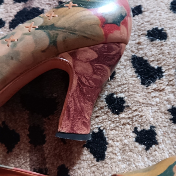 JOHN FLUEVOG Fortune Floral Leather Heeled Shoes 37 👞 - Picture 6 of 8